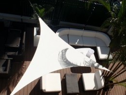Voile d'ombrage triangle 3 x 3 x 3 m Sable Voile d'ombrage triangle 3 x 3 x 3 m Sable