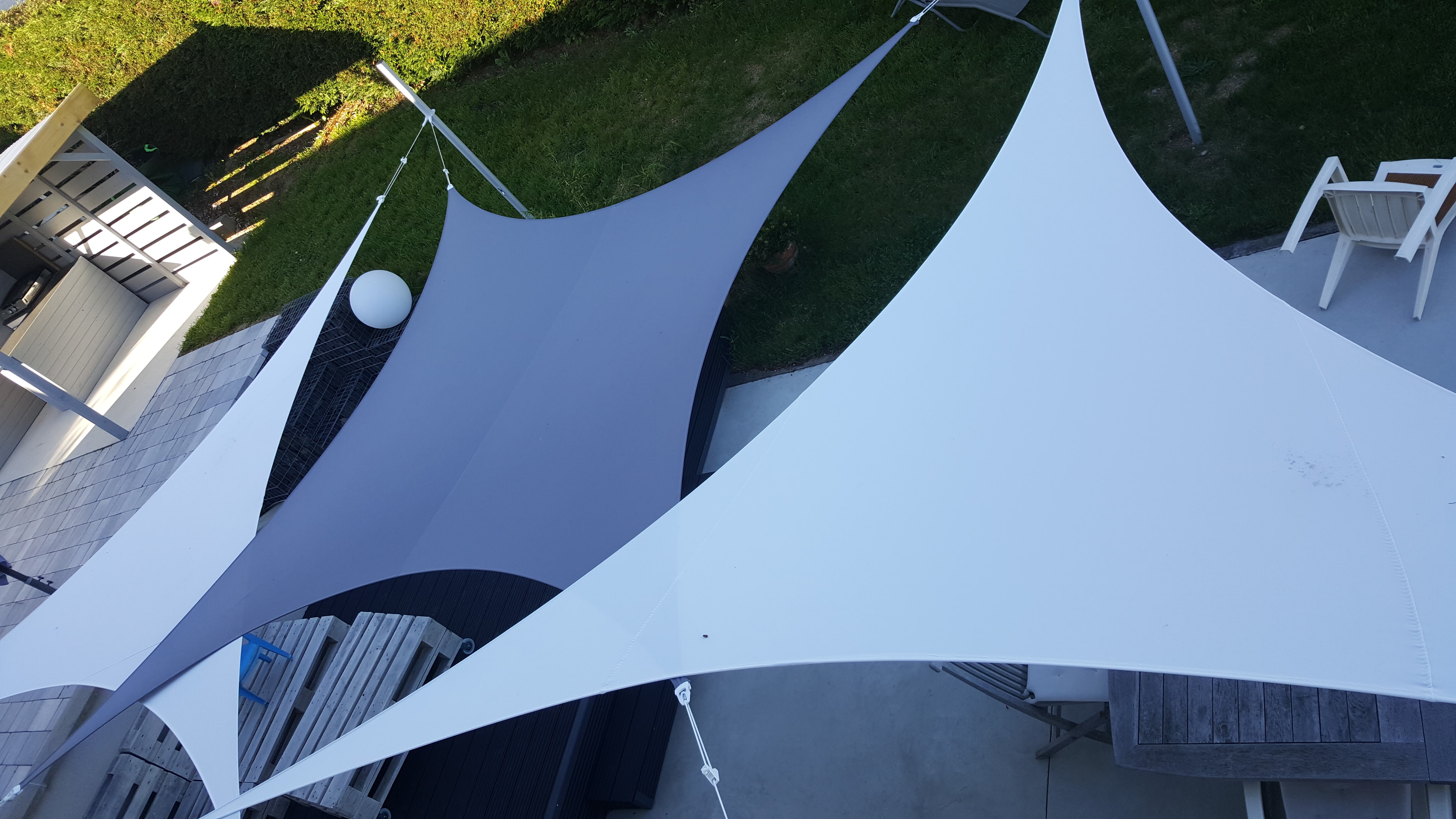 voile d'ombrage pour piscine